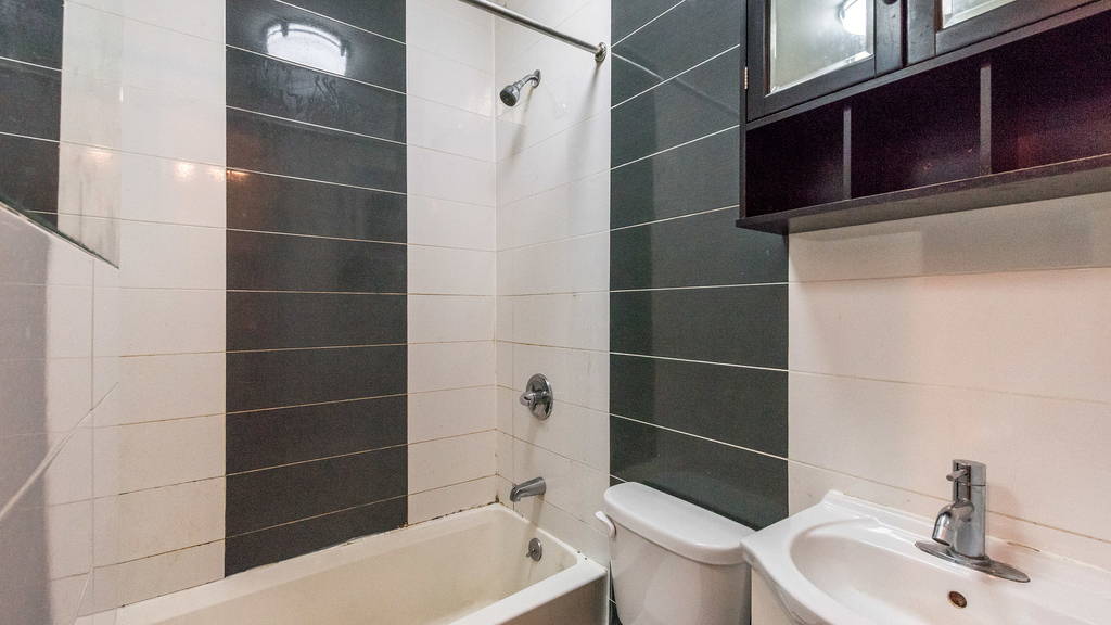 1432 Dekalb Ave 11237 - Photo 13
