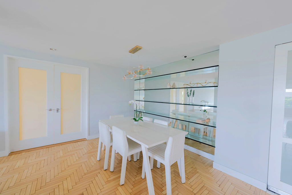 106 Central Park S - Photo 3
