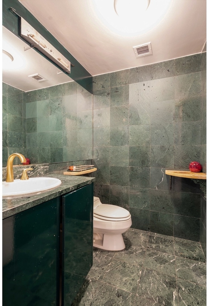 106 Central Park S - Photo 11