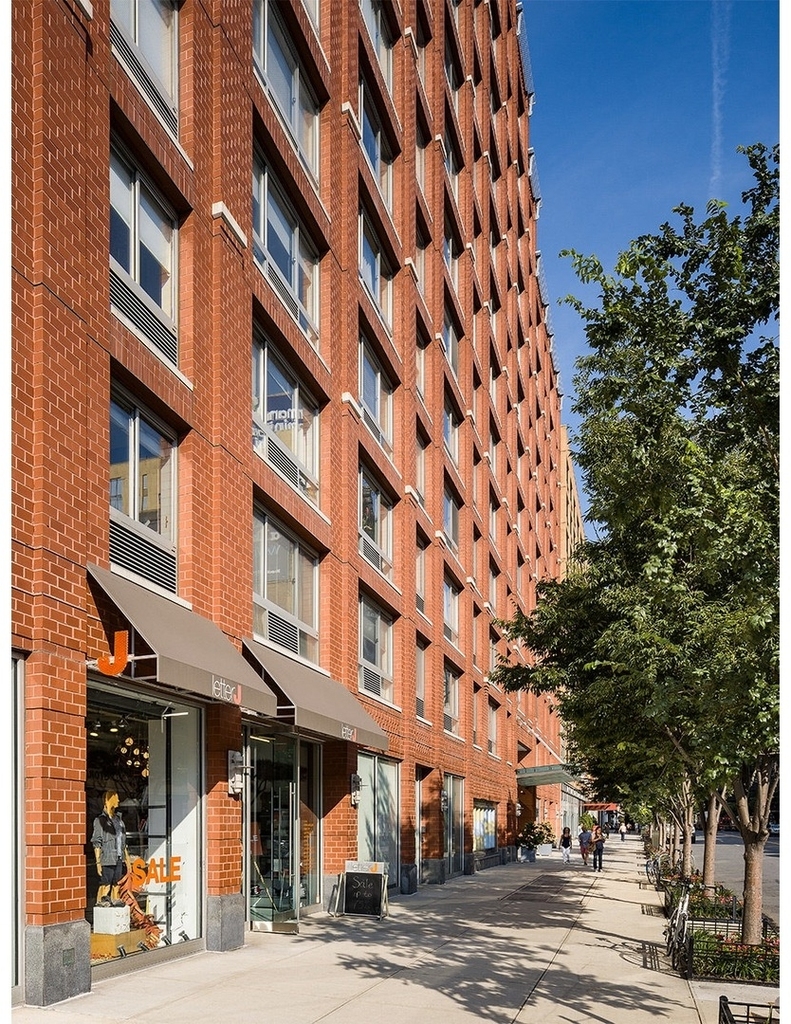 555 W 23rd Street - Photo 5