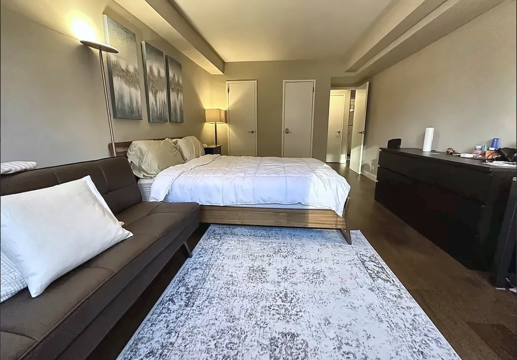 120 E 90th Street - Photo 7