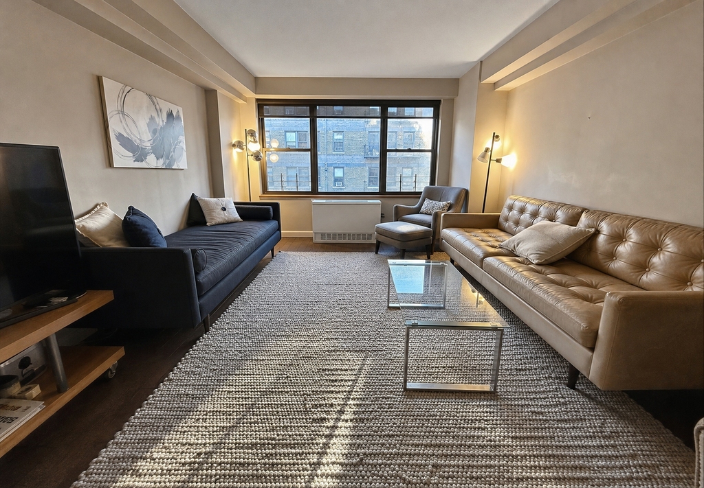 120 E 90th Street - Photo 4