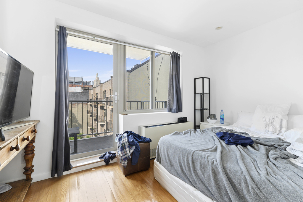 159 Bleecker Street - Photo 1