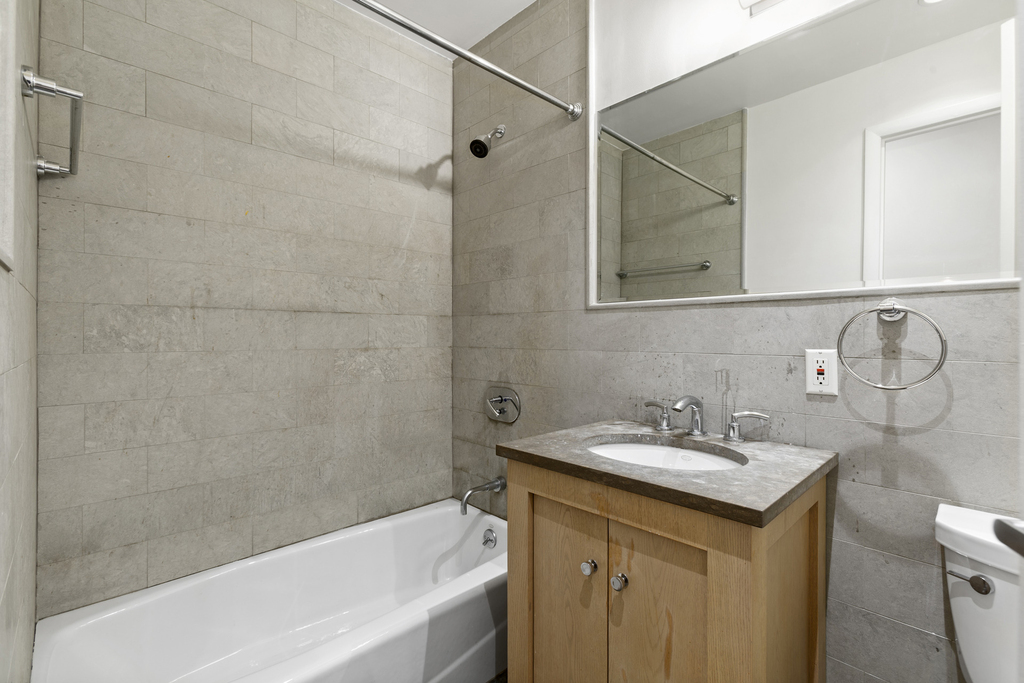 159 Bleecker Street - Photo 3