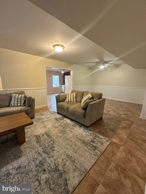 11021 Naples Court - Photo 14