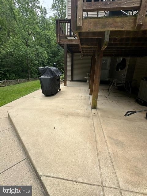 11021 Naples Court - Photo 1