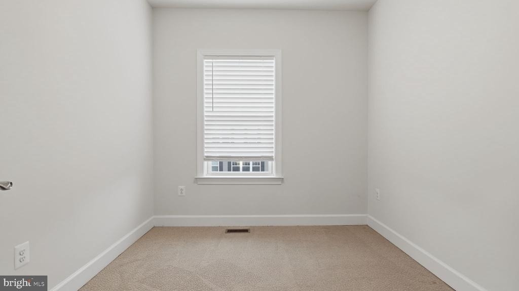 13806 Litespeed Way - Photo 10