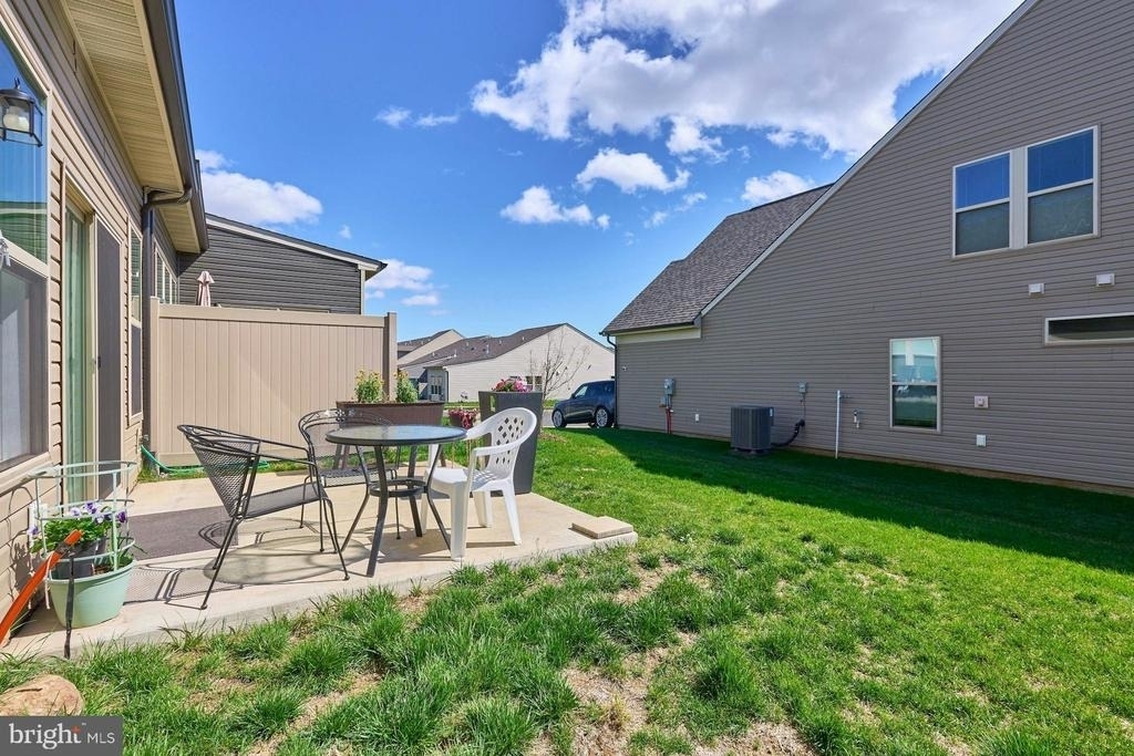15563 Blue Lotus Lane - Photo 35