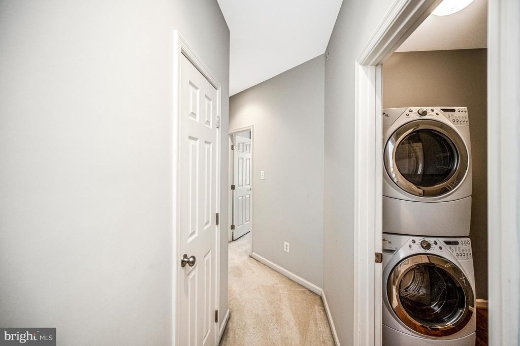 2515 Eastbourne Drive - Photo 16