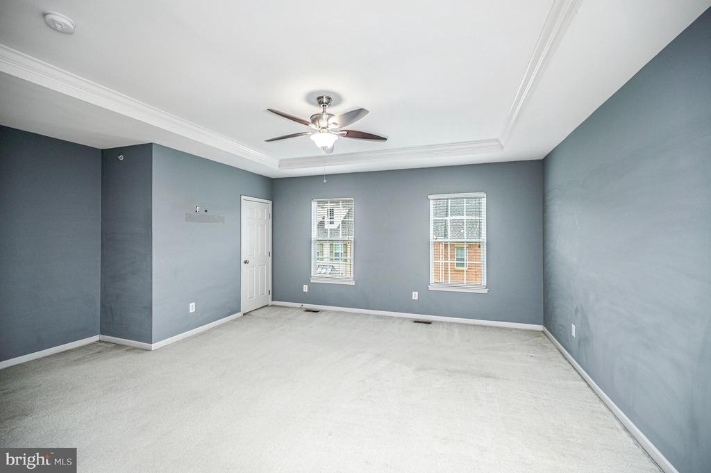 2515 Eastbourne Drive - Photo 18