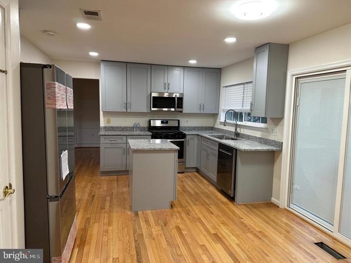 9201 Cynthia Street - Photo 3