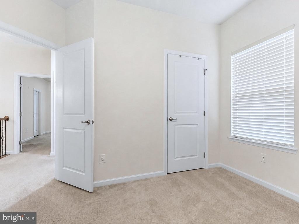 25707 Bishop Grove Terrace - Photo 12