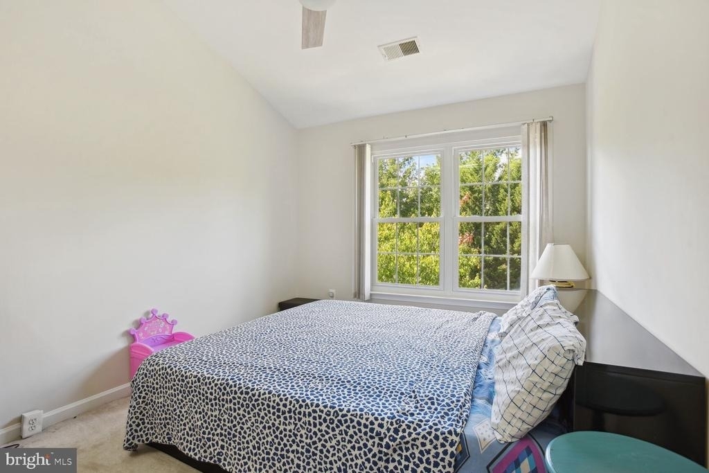 21717 Frame Square - Photo 16