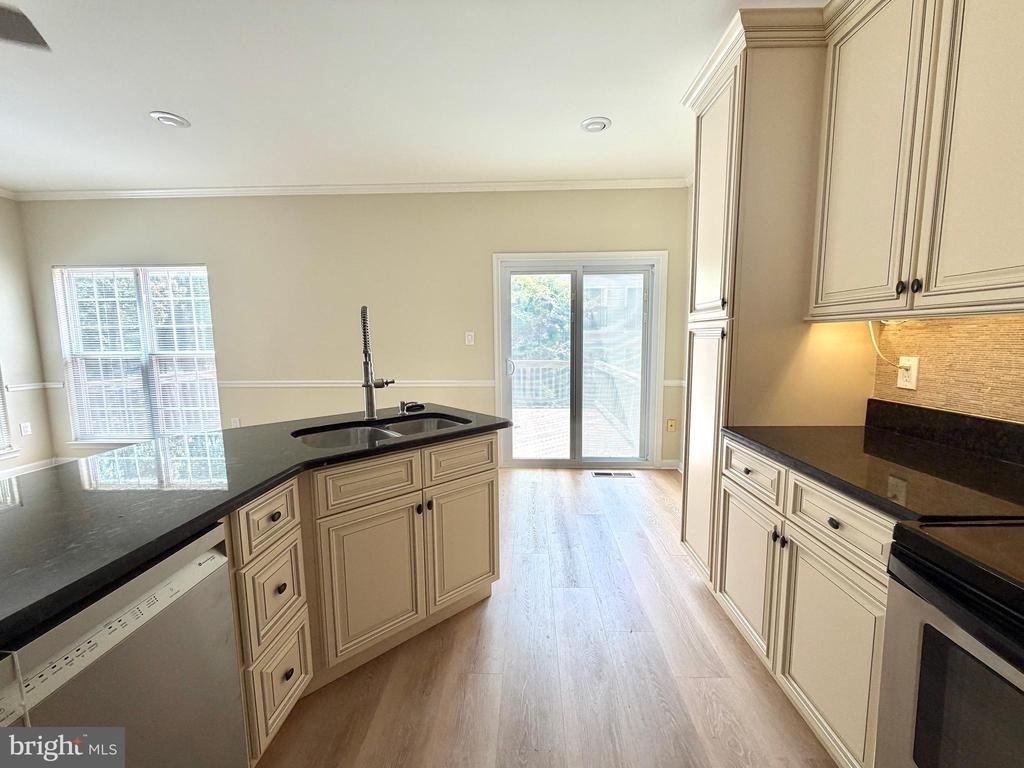 47403 Darkhollow Falls Terrace - Photo 20