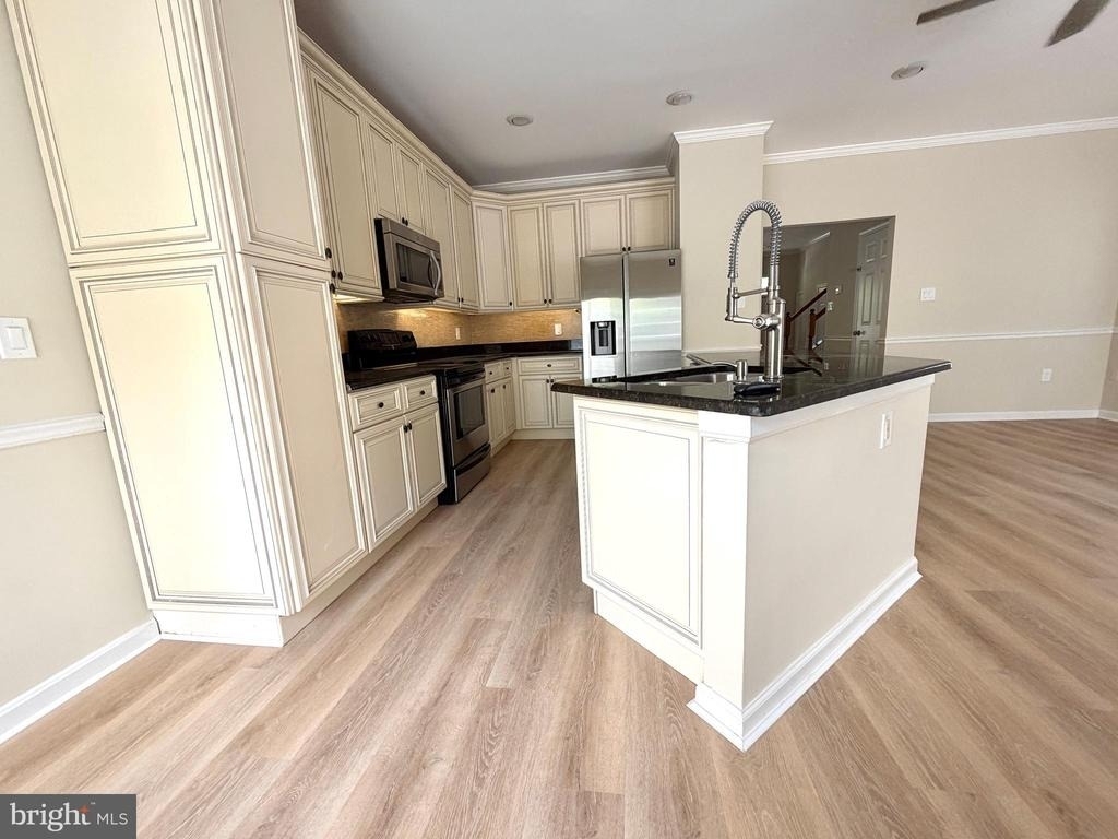 47403 Darkhollow Falls Terrace - Photo 18