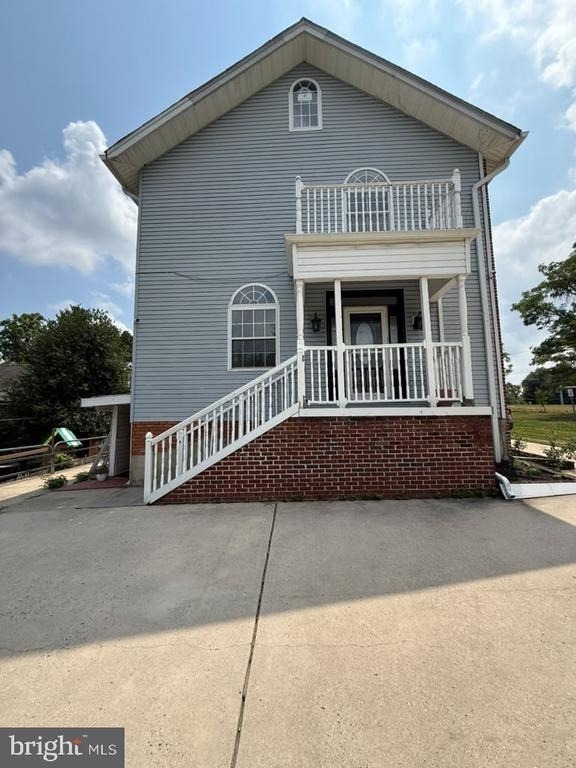 3001 Preston Avenue - Photo 2