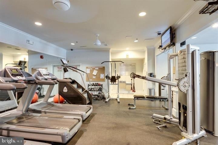 1600 Spring Gate Drive - Photo 34
