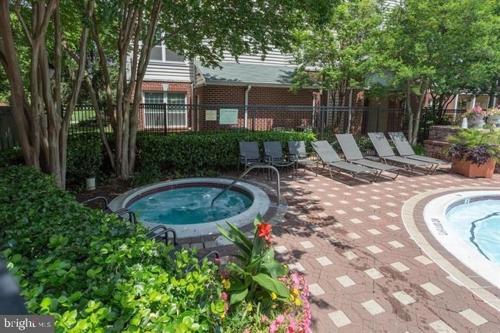 1600 Spring Gate Drive - Photo 29