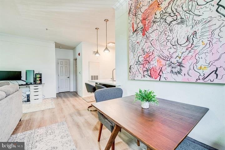 1600 Spring Gate Drive - Photo 15