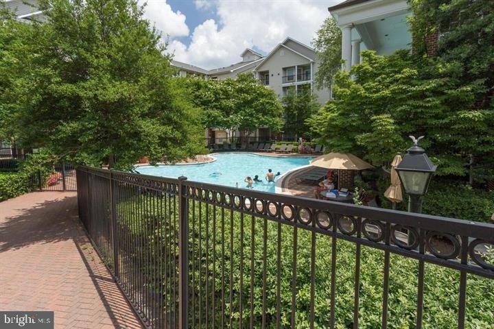 1600 Spring Gate Drive - Photo 28
