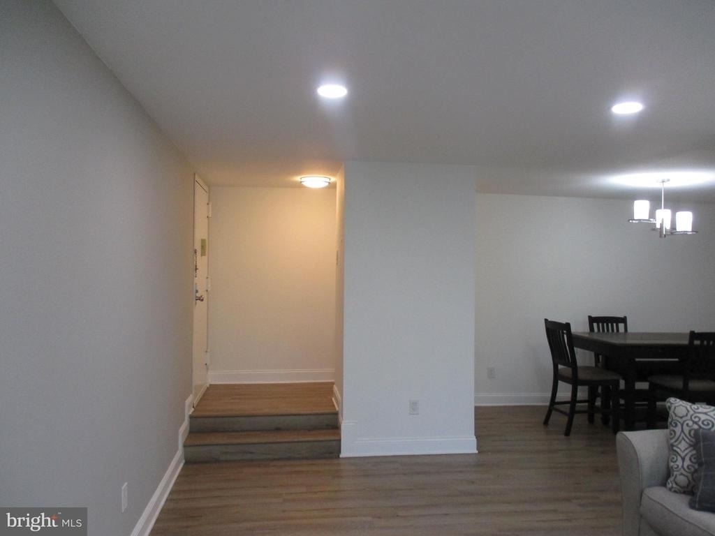 11252 Chestnut Grove Square - Photo 7
