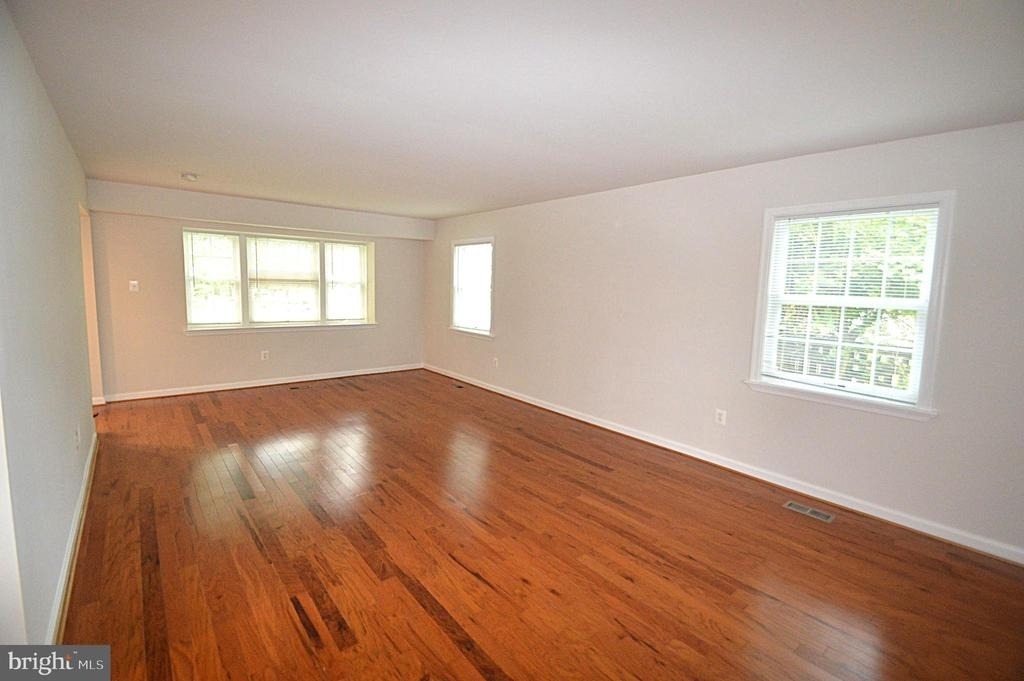13145 Melville Lane - Photo 8
