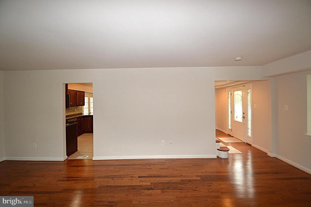 13145 Melville Lane - Photo 5