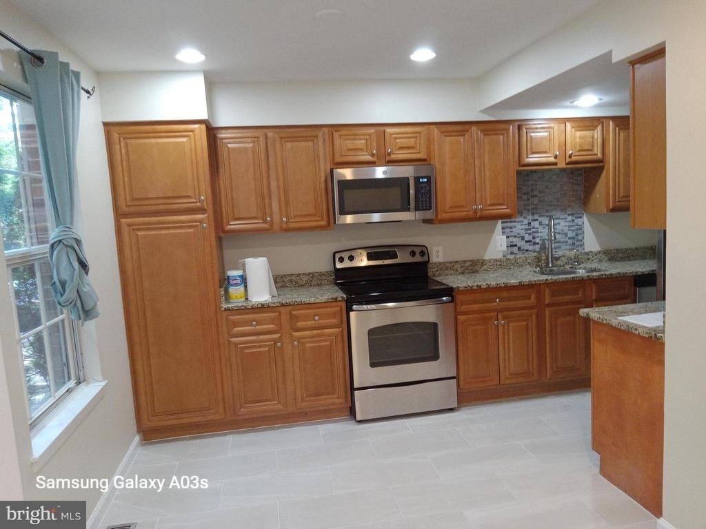 6398 Shaundale Drive - Photo 3