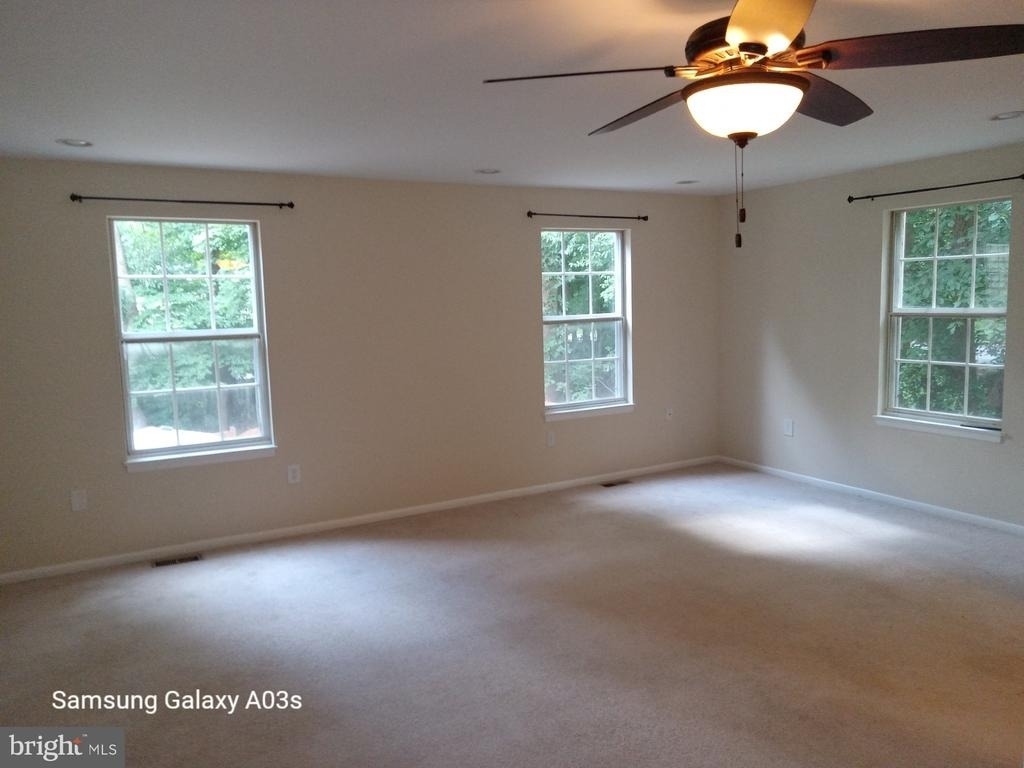 6398 Shaundale Drive - Photo 7