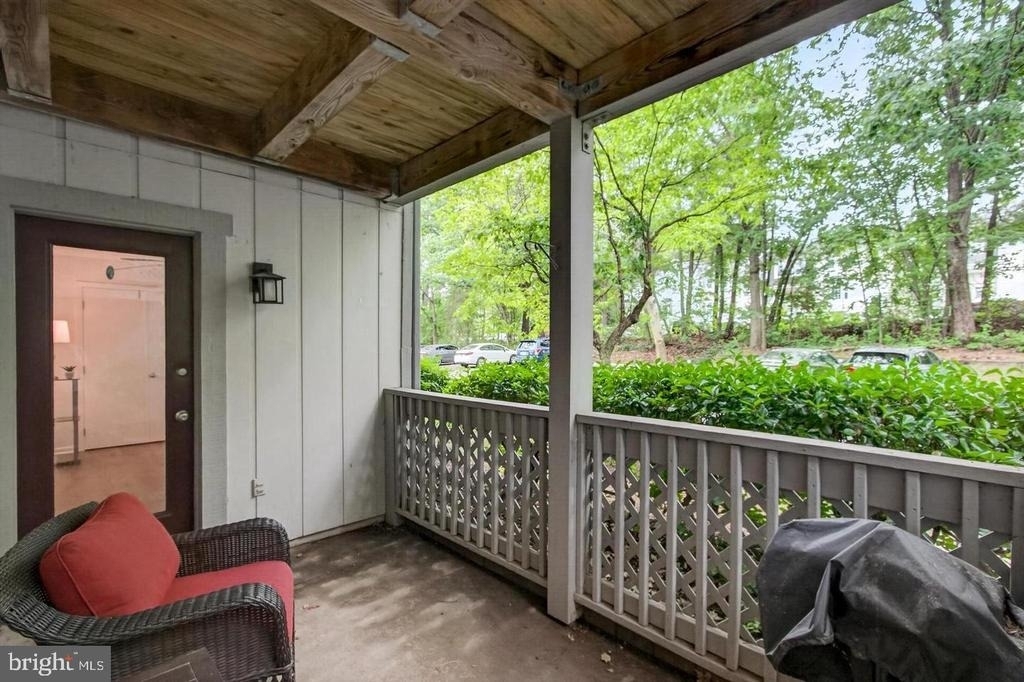 2251 Hunters Run Drive - Photo 38