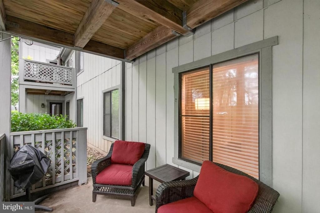 2251 Hunters Run Drive - Photo 37