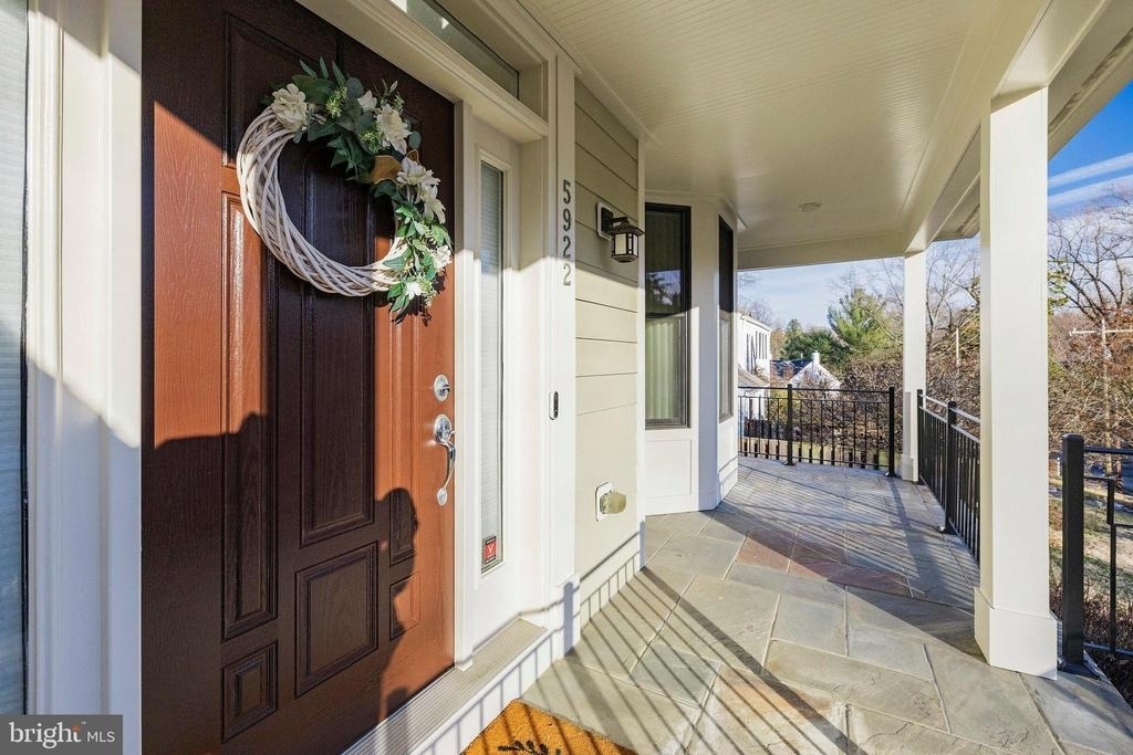 5922 Chesterbrook Road - Photo 5