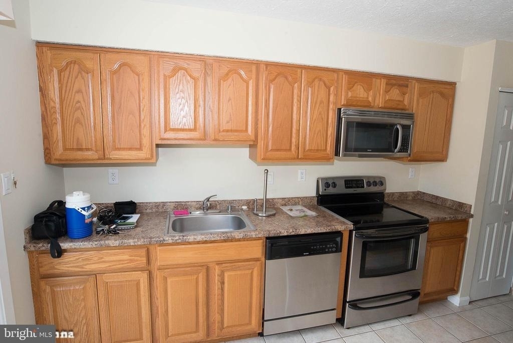 6128 Hoskins Hollow Circle - Photo 13