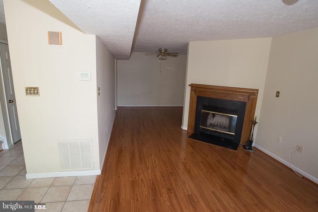 6128 Hoskins Hollow Circle - Photo 2