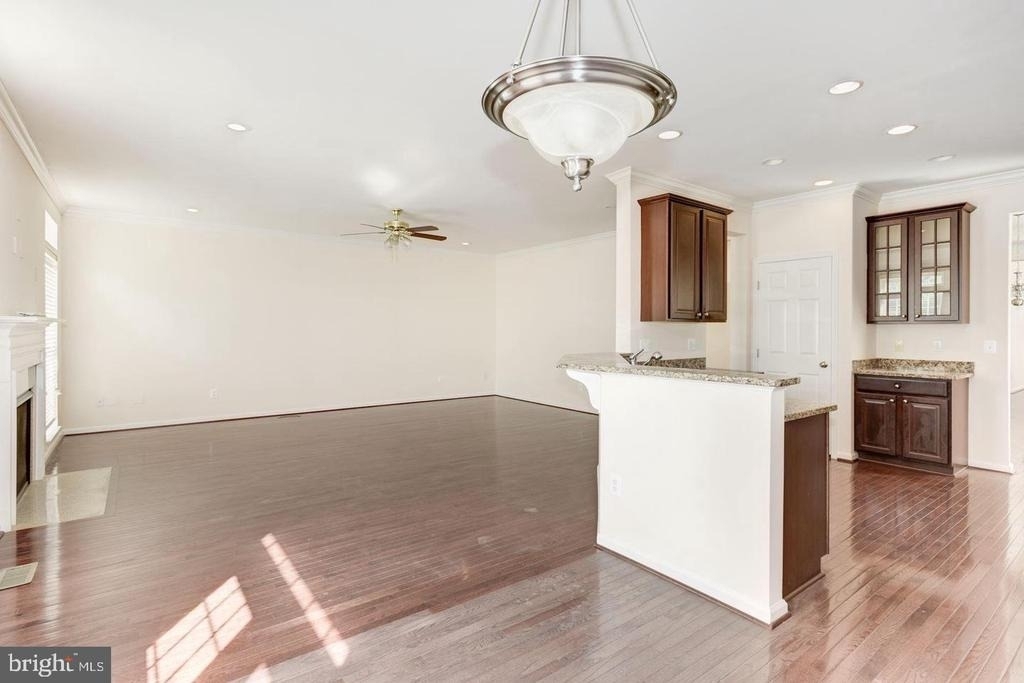 3795 Louise Avenue - Photo 10