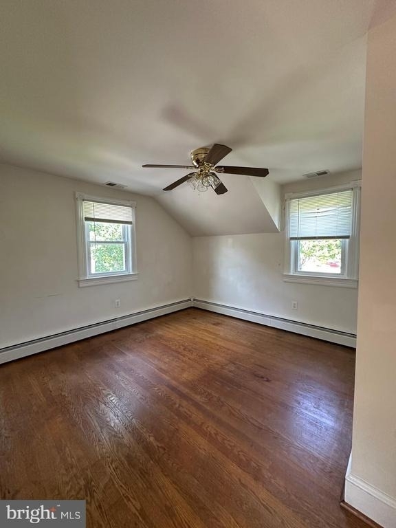 6501 Glenbard Court - Photo 11
