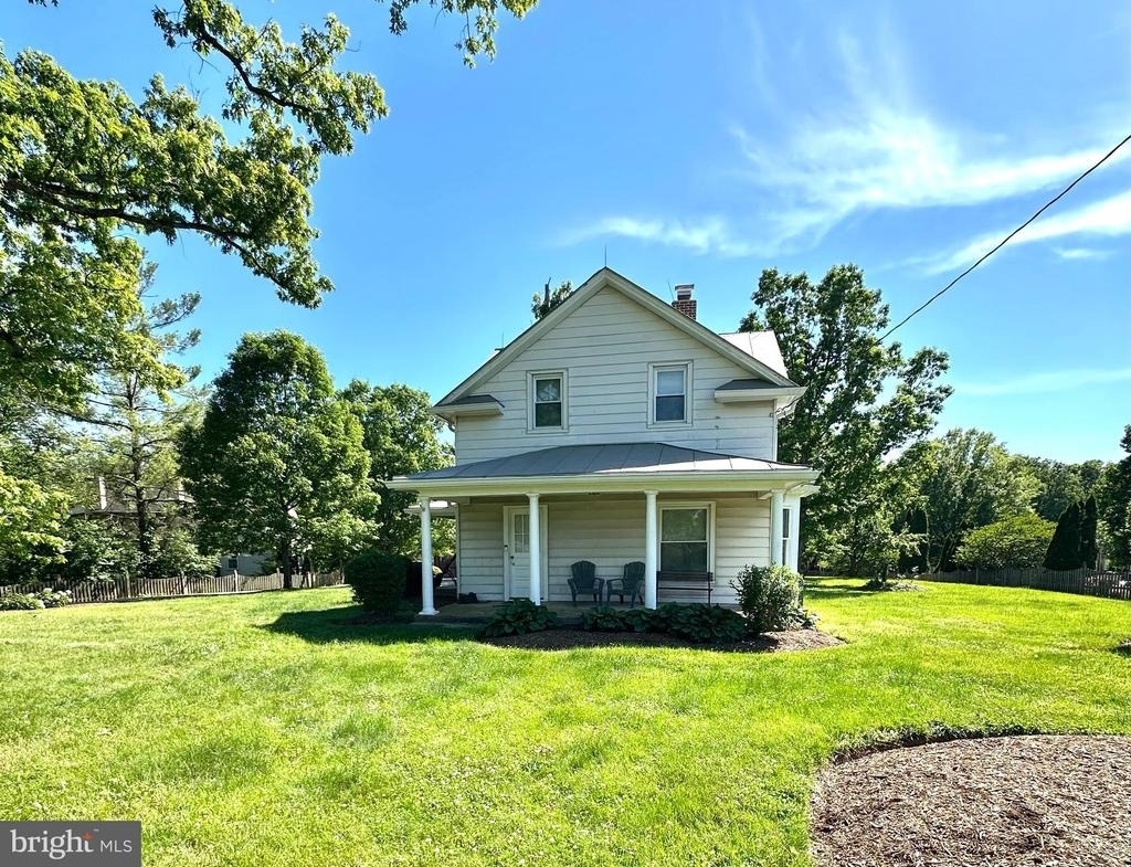 6501 Glenbard Court - Photo 1