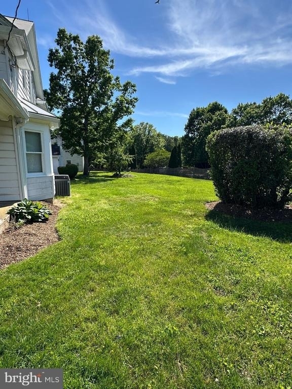 6501 Glenbard Court - Photo 2