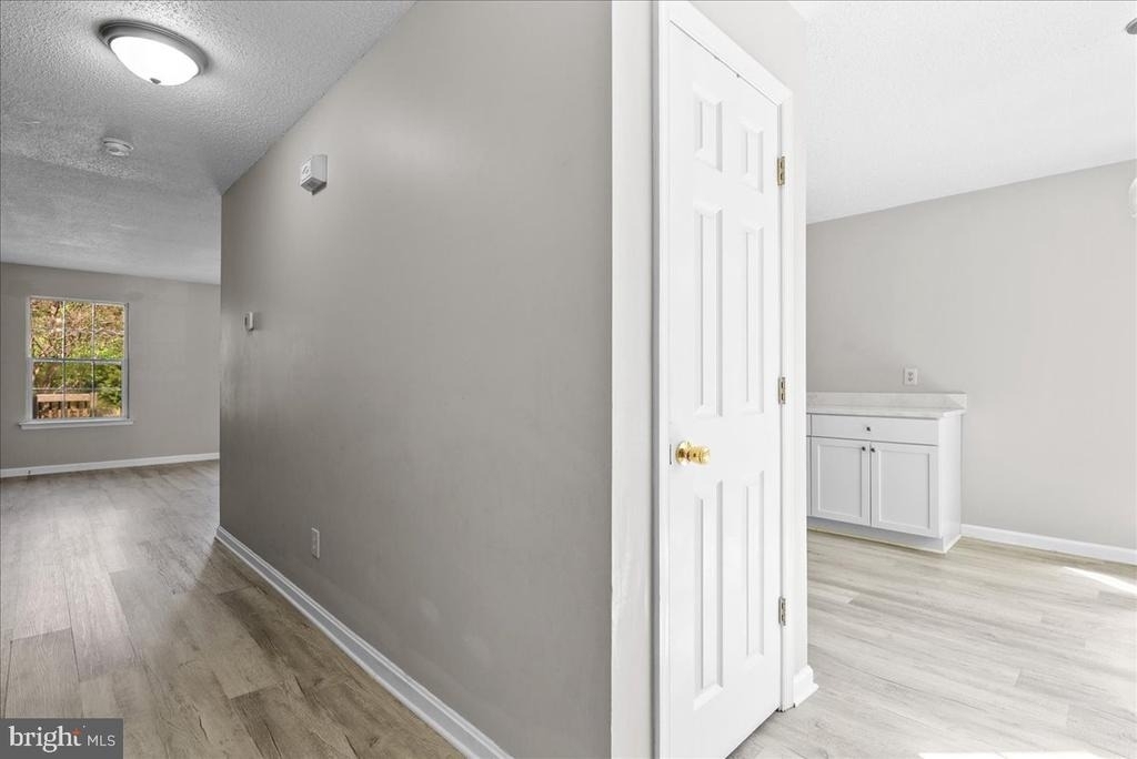 229 Sherando Circle - Photo 2