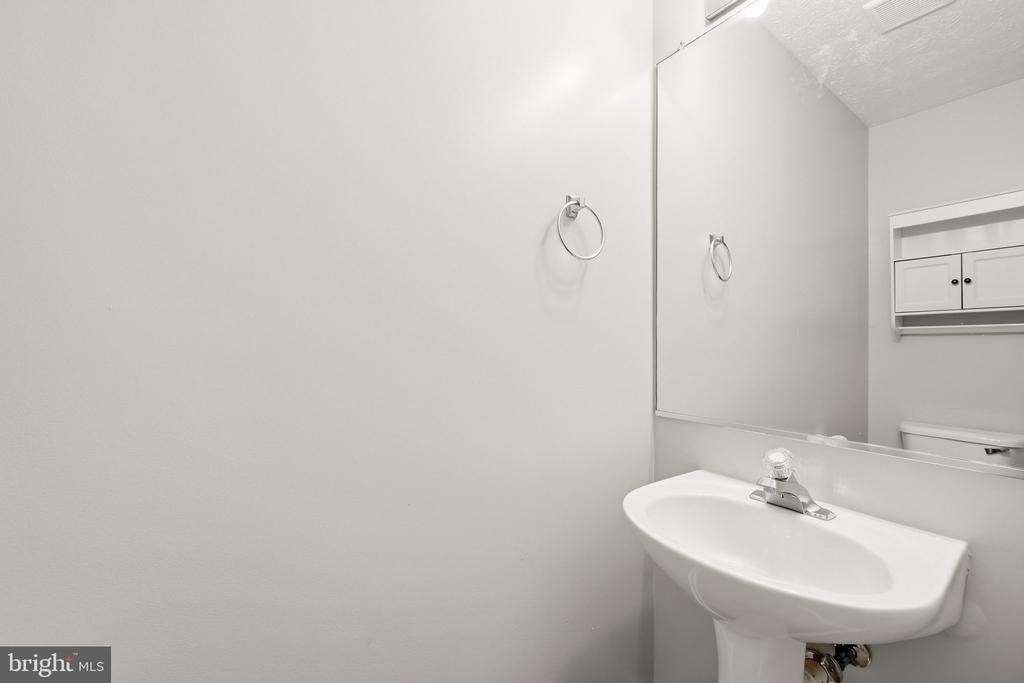 219 Surrey Club Lane - Photo 13