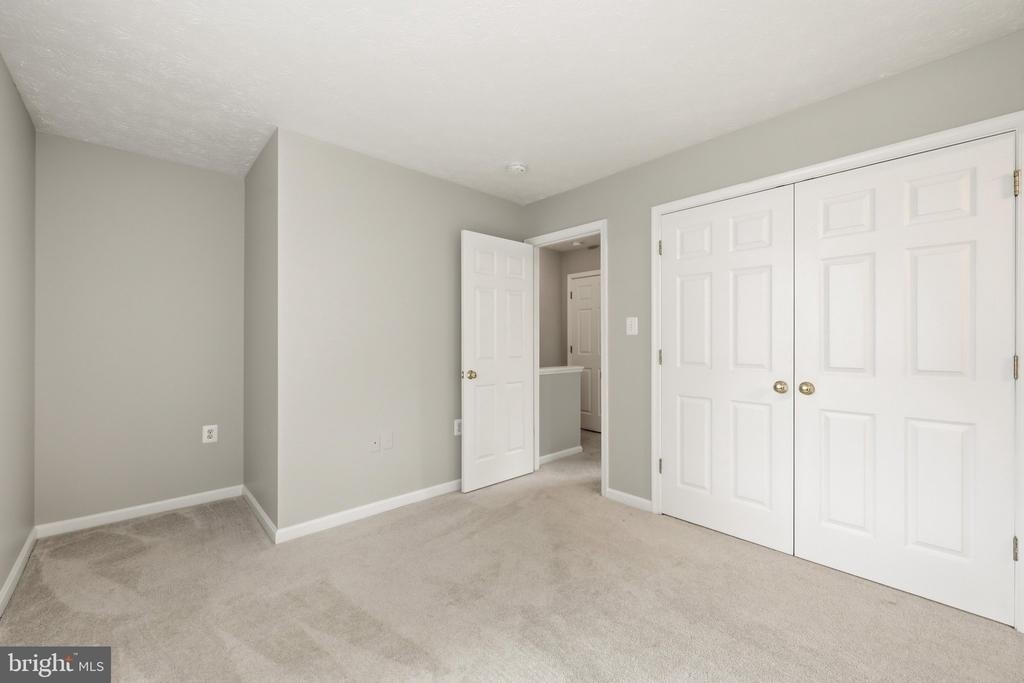 219 Surrey Club Lane - Photo 20