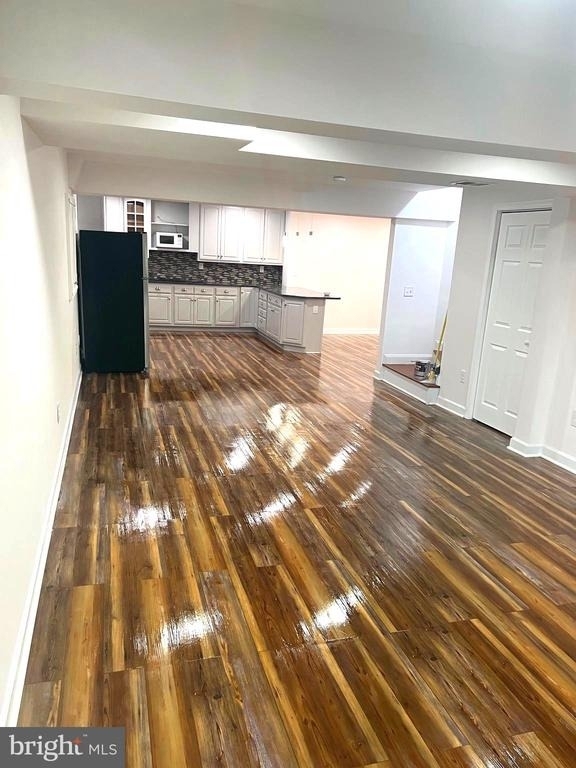 10504 Trowbridge Court - Photo 5