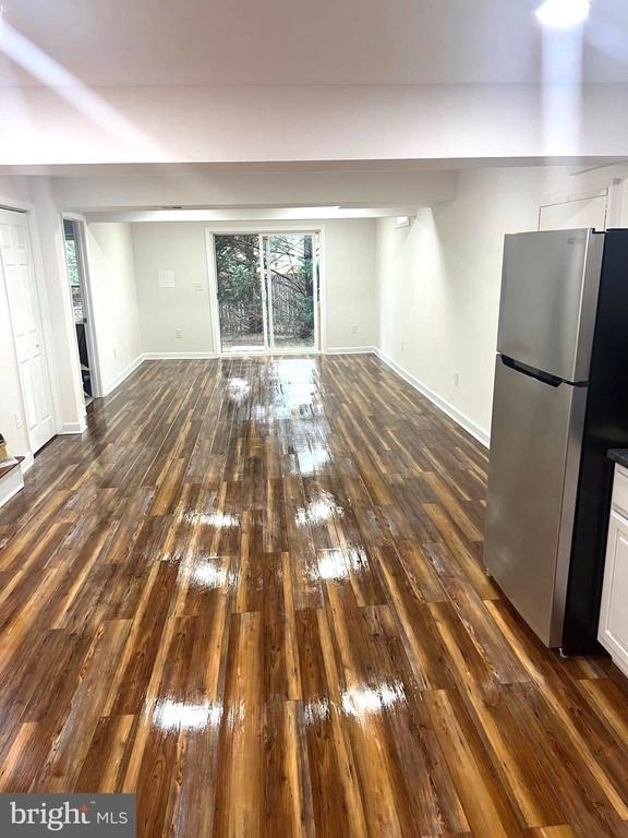10504 Trowbridge Court - Photo 10