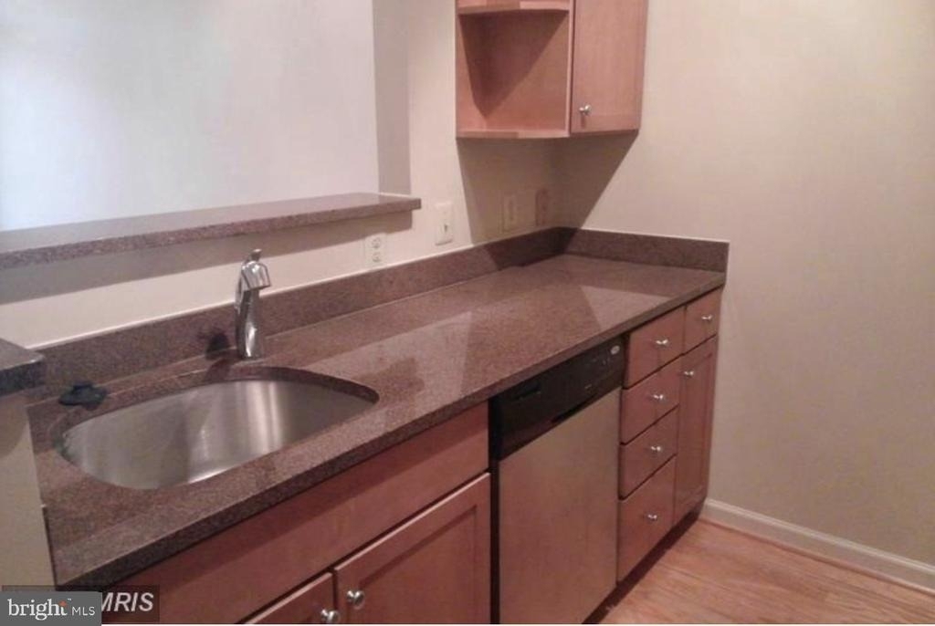 309 Holland Lane - Photo 7