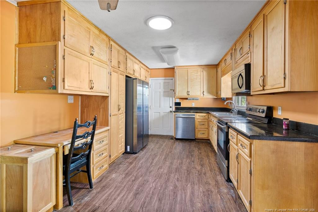 2815 Skycrest Drive - Photo 5