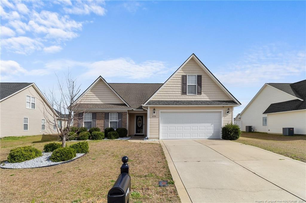 255 Collinwood Drive - Photo 0