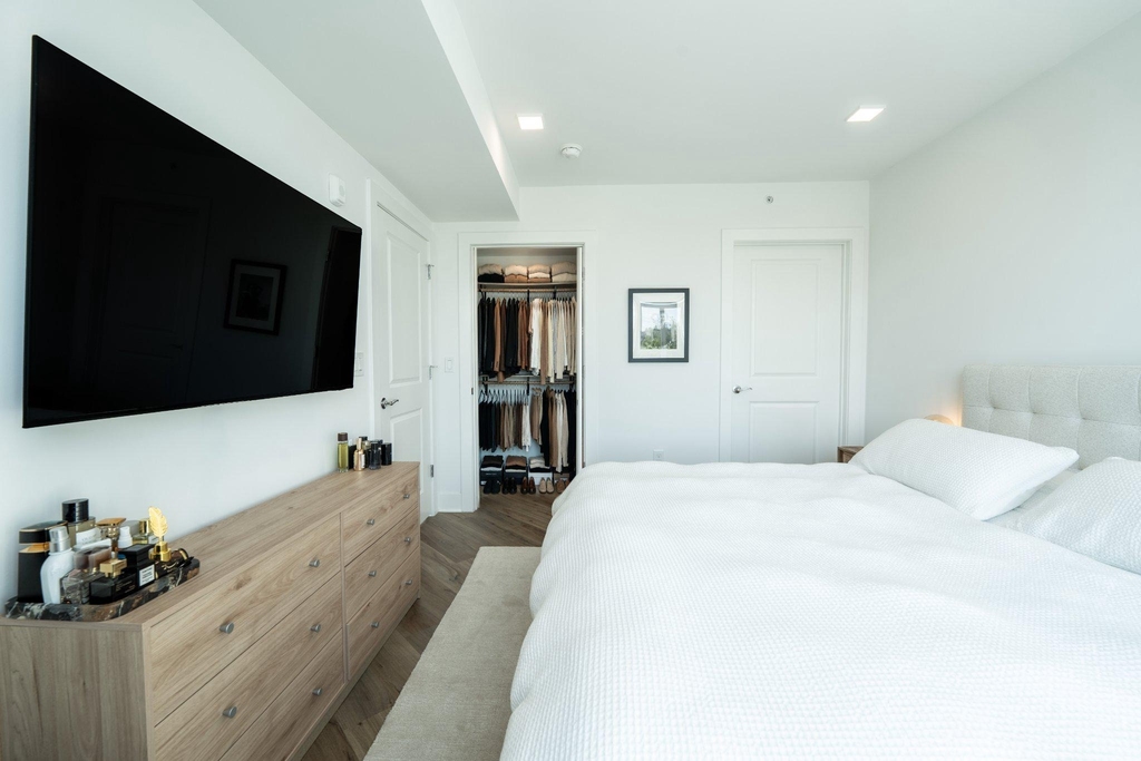 701 N Henry Street - Photo 15