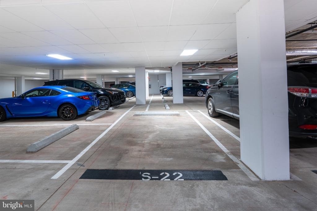 701 N Henry Street - Photo 42