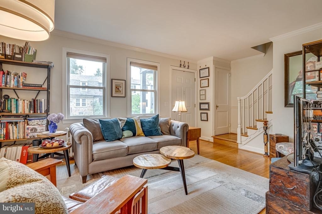 3 E Linden Street - Photo 4