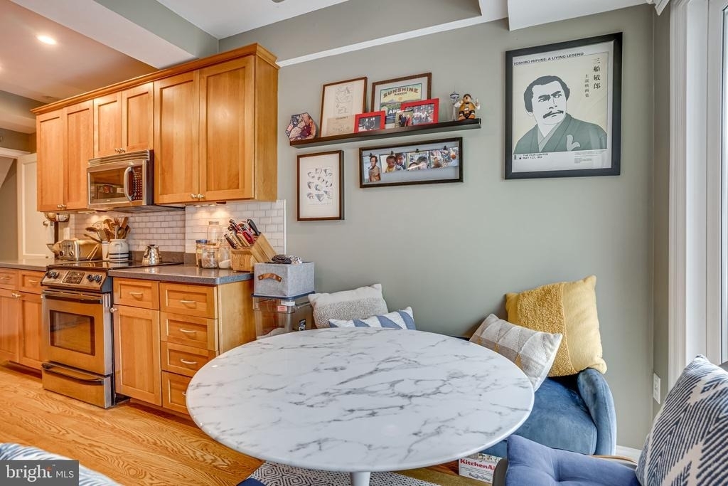3 E Linden Street - Photo 13